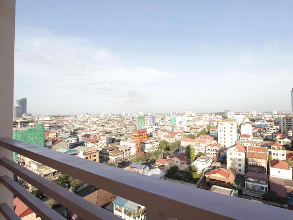 Kirirom Crystal Hotel Phnom Penh Luaran gambar