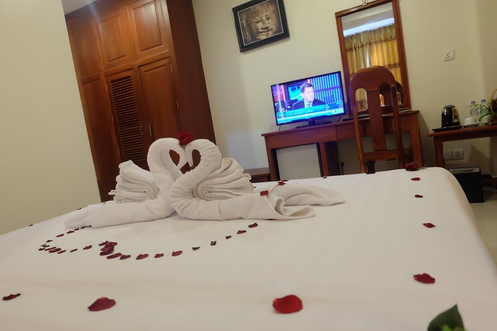 Kirirom Crystal Hotel Phnom Penh Luaran gambar